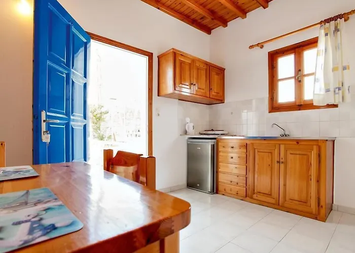 Anemos & Lejlighedshotel Ornos (Mykonos)