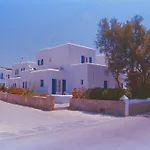 Lägenhetshotell Anemos & 4*