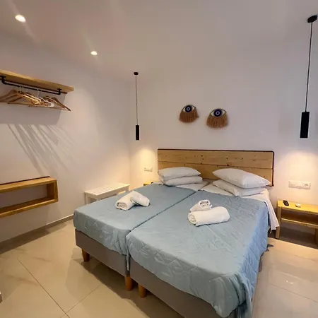 Anemos & Lejlighedshotel 4*