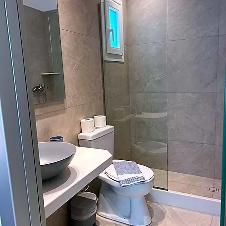 Anemos & Lejlighedshotel 4*