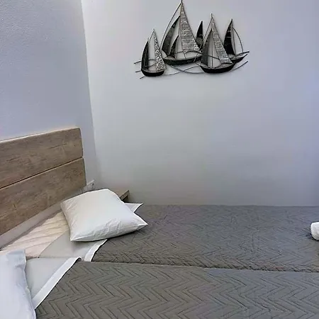 Hotel apartamentowy Anemos & 4*