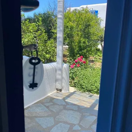 Anemos Aparthotel