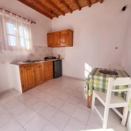 Aparthotel Anemos Ornos (Mykonos)